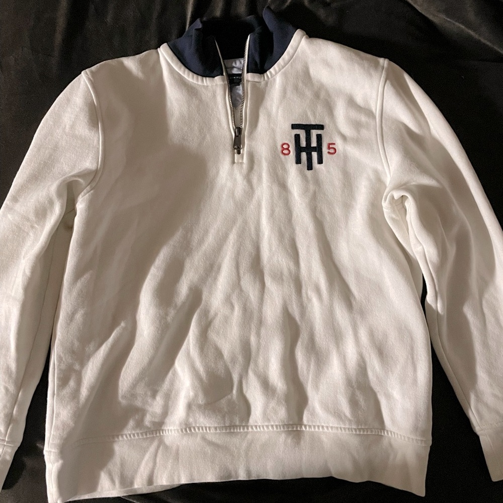 Tommy Hilfiger sweater